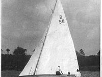 SCOH  Heinz Salzmann und Julius Gdeke (noch bootlos,sein Boot hatten die Englnder fr ihren NAAFI  Segelclub beschlagnahmt).
